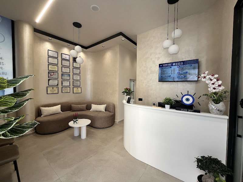 Gëzimi Dent, klinikë dentare në Durrës – foto 1
