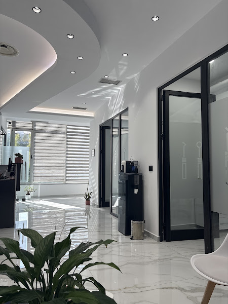 Infinity Dental Valona