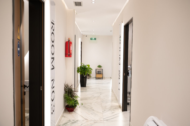 Dulo Dent, klinikë dentare në Durrës – foto 2